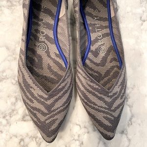 Rothy’s 7.5 The Point gray Zebra Stripe flats EUC